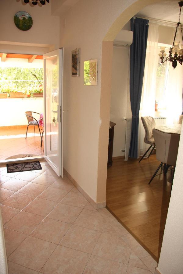 Apartman Rino Башания Экстерьер фото